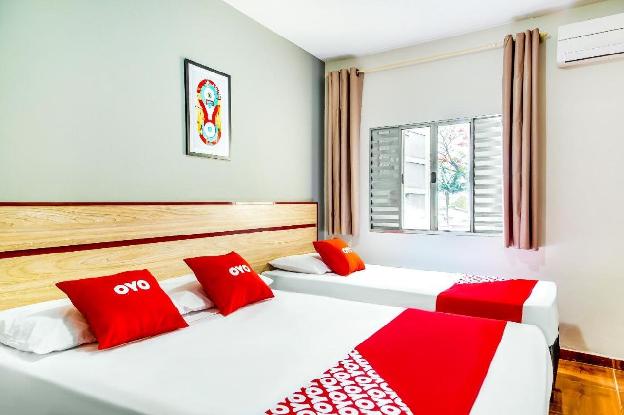 Oyo Hotel Lisboa, São José dos Campos Kültér fotó
